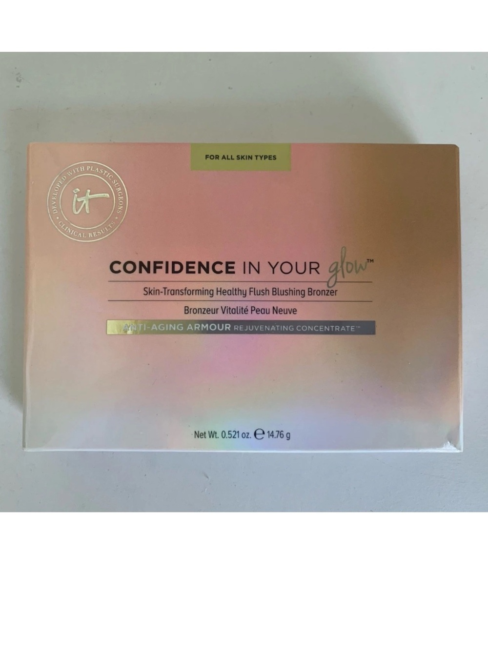 IT Cosmetics Confidence In Your Glow Blushing Bronzer Brush Instant Nude Glow